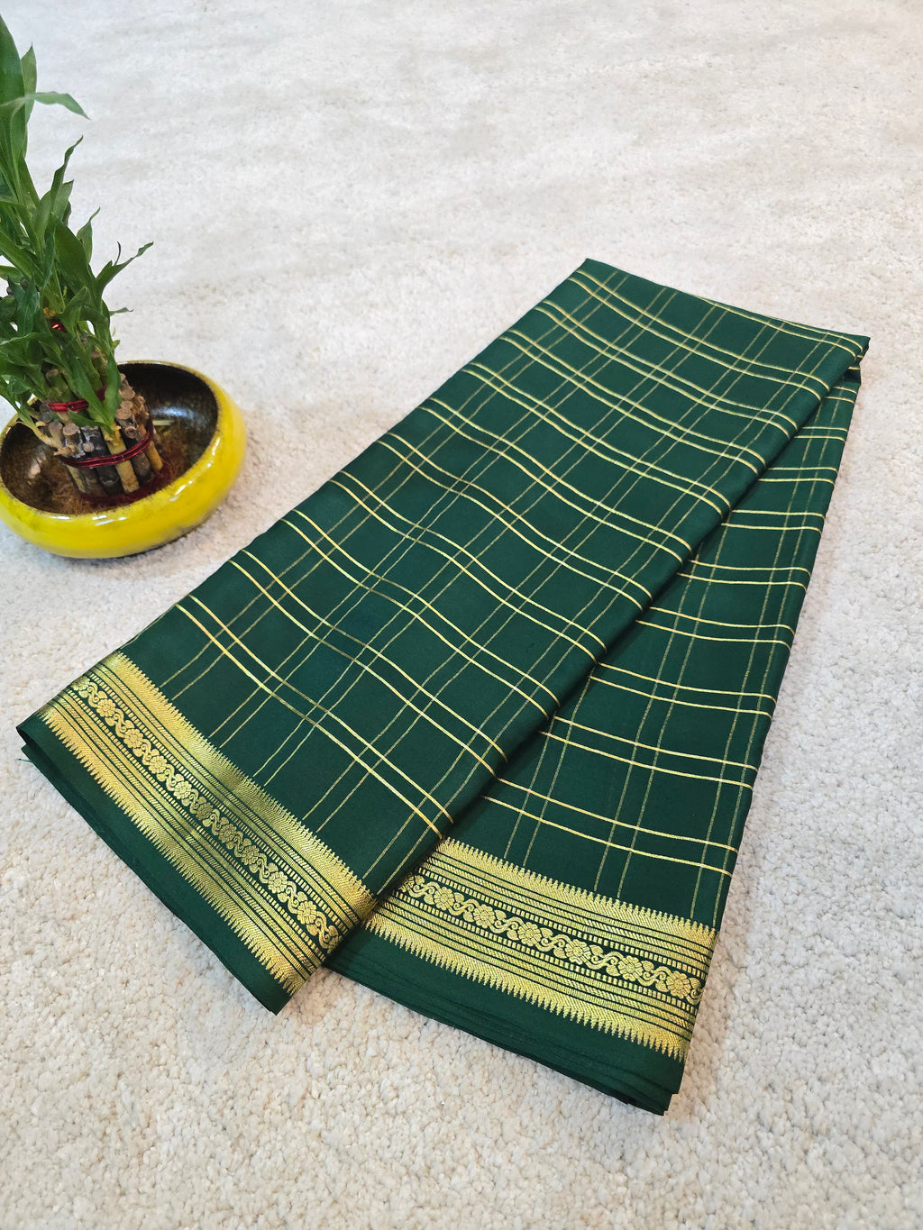 Double Checks Mysore Crepe Silk Saree - 110